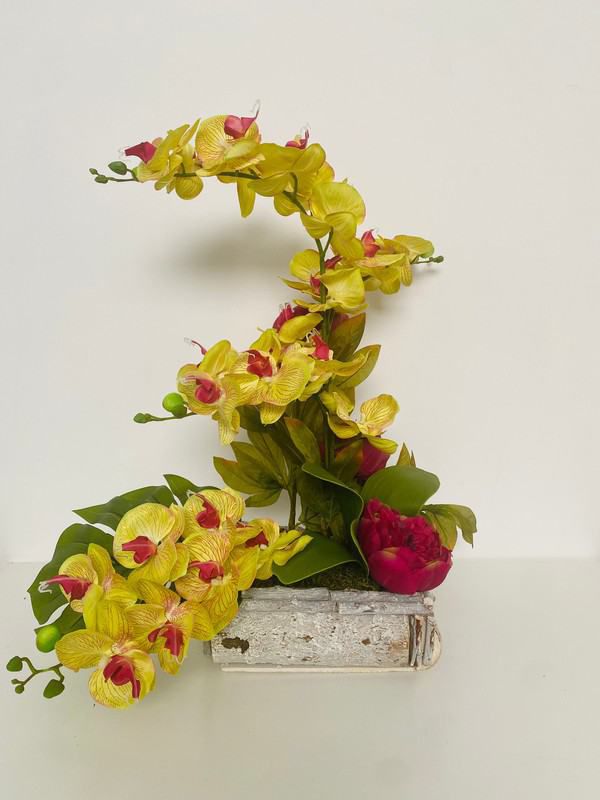 Centro de flores artificiales de orquídeas amarillas 55x58cm