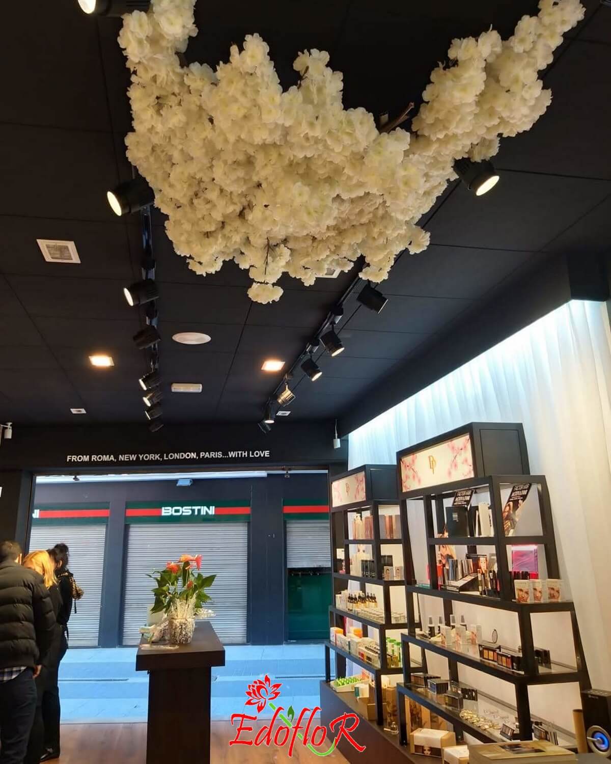 ARBOL DE ALMENDRO CON TRONCO MUY REALISTA COLOR BLANCO en EDOFLOR - ARBOLES  Y PLANTAS - PLANTA GRANDE MAYOR DE 1,5M